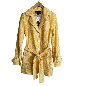 Susan Graver Style Yellow Lace Button-Up Belted Jacket – Chic, Swiftie Sz Small